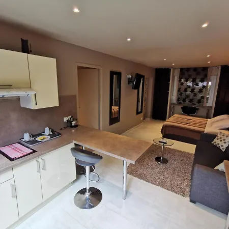 Appartements Le Clos Des Bambous Begles