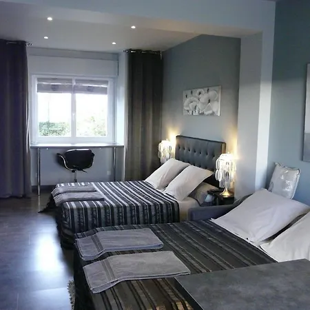 Appartements Le Clos Des Bambous * Begles